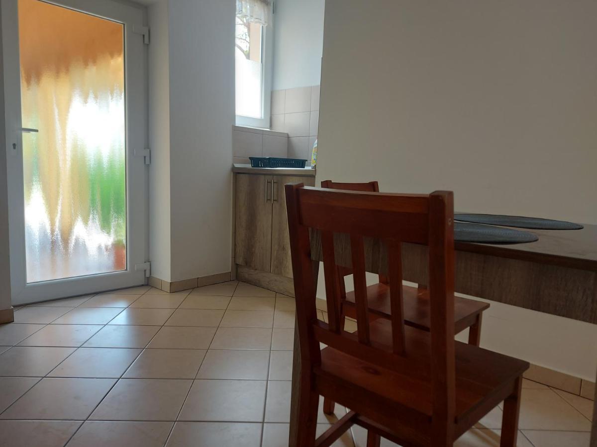 Potyka Apartman Tiszafüred 外观 照片