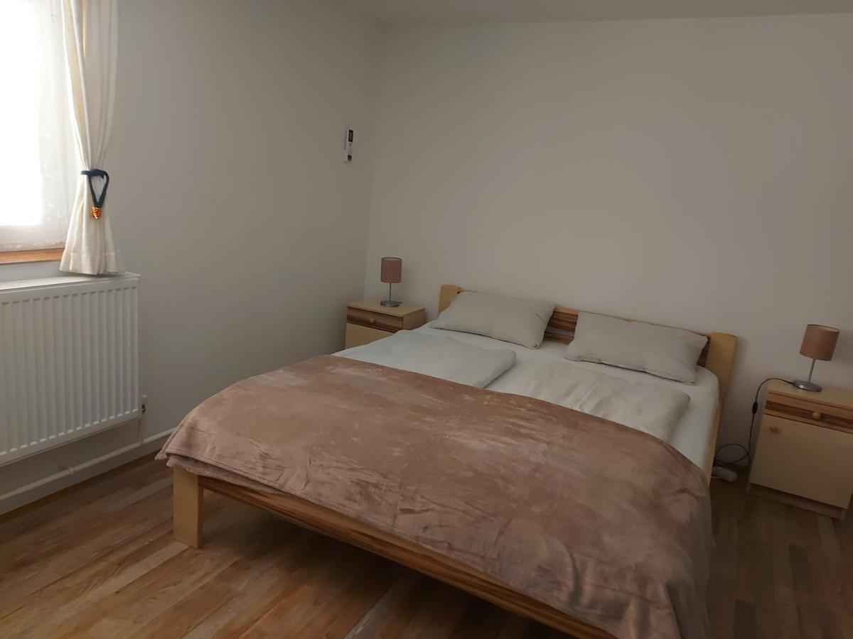 Potyka Apartman Tiszafüred 外观 照片