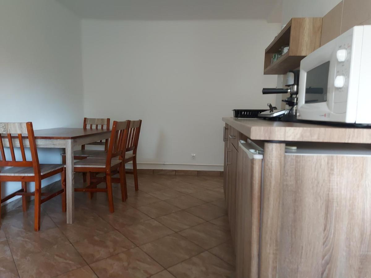 Potyka Apartman Tiszafüred 外观 照片
