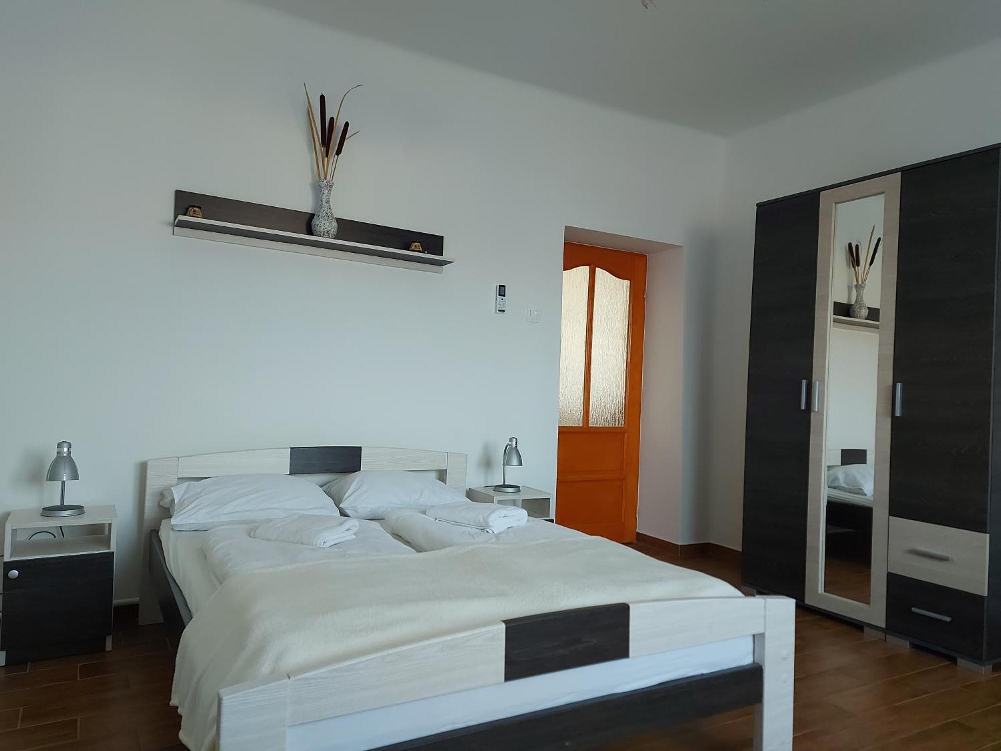 Potyka Apartman Tiszafüred 外观 照片
